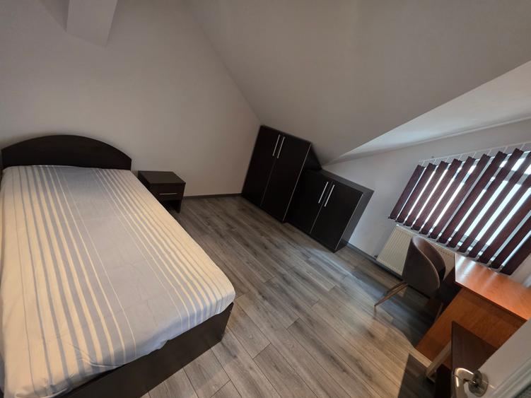 Inchiriez apartament cu scara interioara si garaj - 9