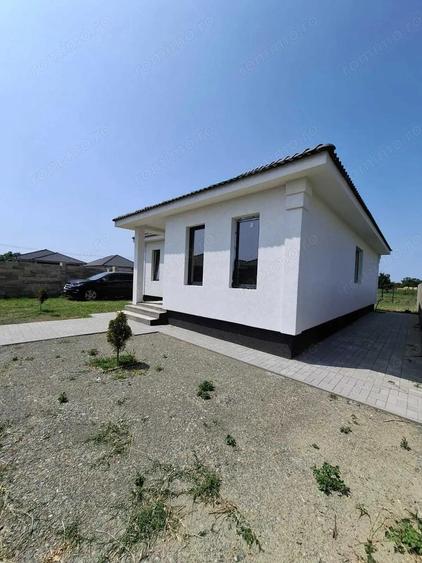 COMISION 0% | Casa Individuala | Comuna Padureni | 4 Camere - 1