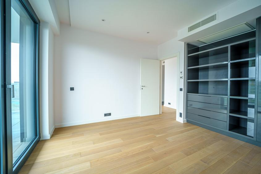 Apartament cu 4 camere de vânzare // One Herăstrău Towers - 13