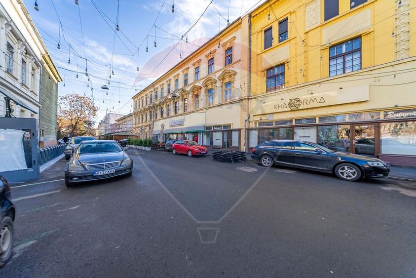 Apartament cu 3 camere de vanzare in zona Ultracentral - 22