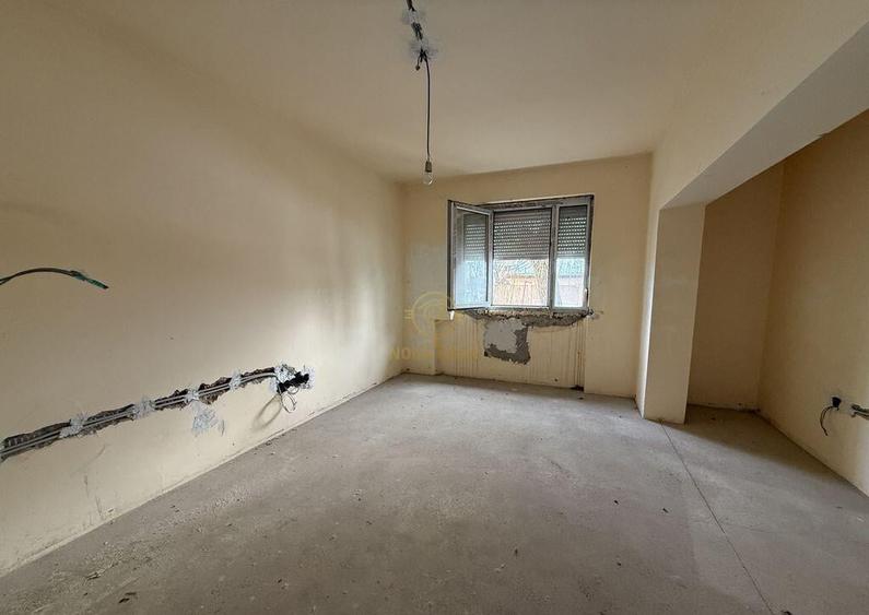 De vanzare Apartament 1 Camera Zona Buna/Baie/Bucatarie R... - 2