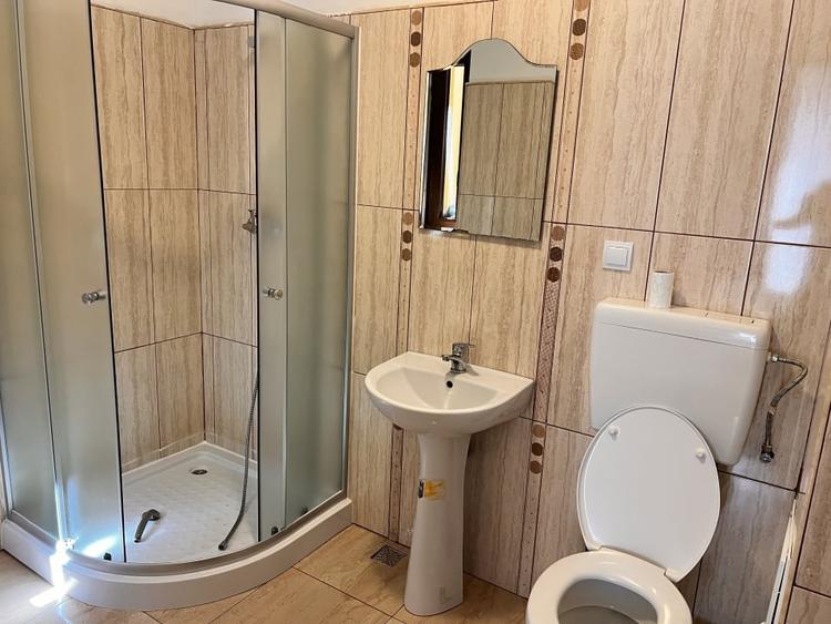 apartament 3 camere cu 2 baii, balcon cu factura - 4