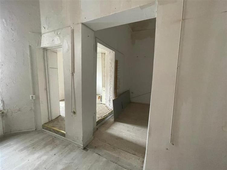 Apartament 2 camere + terasa Victoriei comision 0% - 5