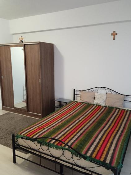 Proprietar închiriez garsonieră in bloc nou Dr Taberei  - 7