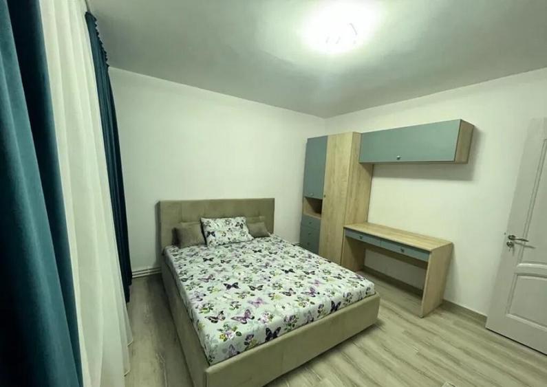 Apartament 3 camere decomandat in Constanta zona INEL II - 7