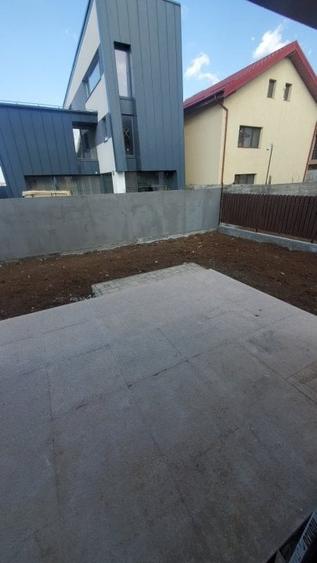 Case Dobroesti cu panouri fotovoltaice - 7