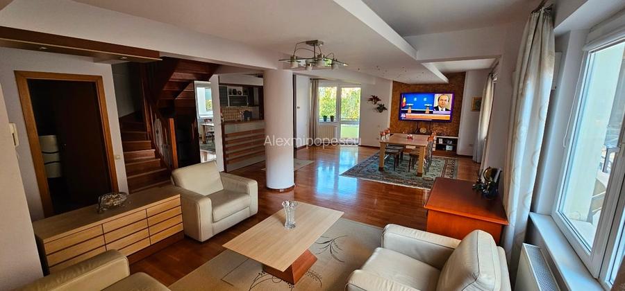 3 camere, 3 bai, 4 balcoane, 160 mpu, loc parcare individual cu geam