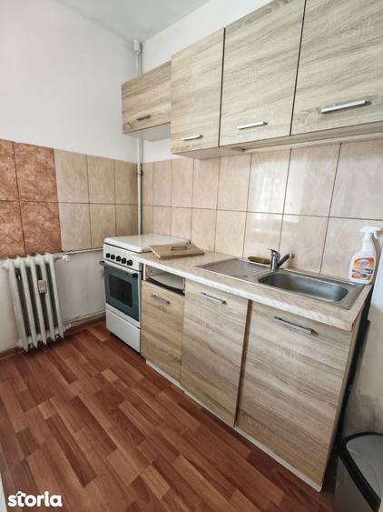 Garsoniera Craiovei etaj 3 - 5