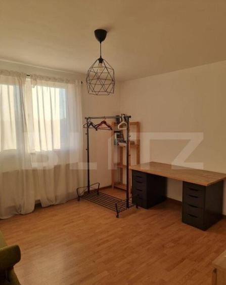 Bloc de apartamente pentru investi?ie, 521 mp utili, zona F - 3