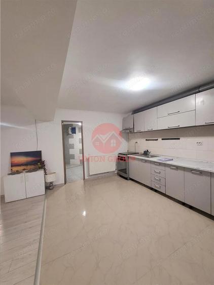 Casa Renovata si Mobilata Complet - Pozitionare Excelenta - Aproape de Delfinariu si Bd Mamaia - 16