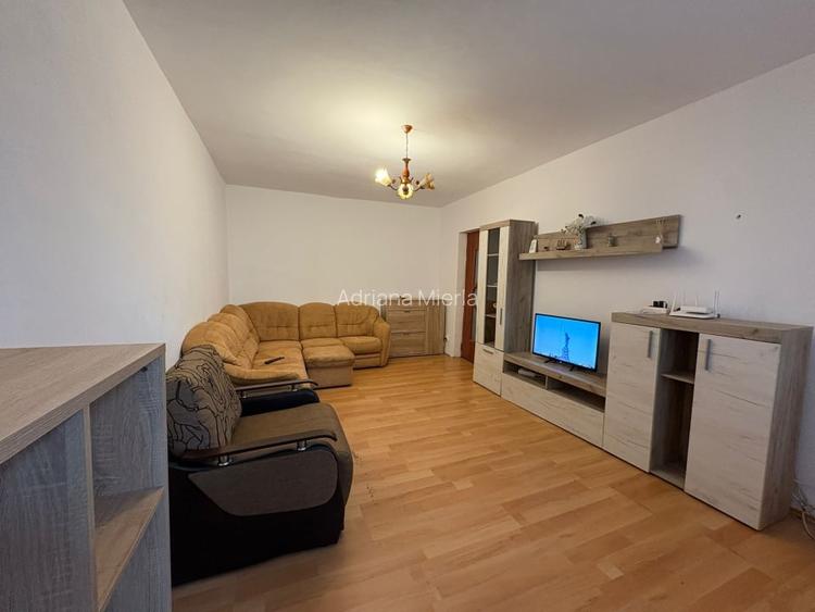 Apartament, 2 camere, 65 mp, decomandat, Calea Severinului, Zona Promenada Apartament, 2 camere, 65 mp, decomandat, Calea Severinului, Zona Promenada