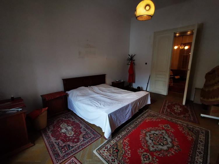 De Vanzare Apartament 4 Camere + Spatiu Comercial + Garaj – Iosefin - 3