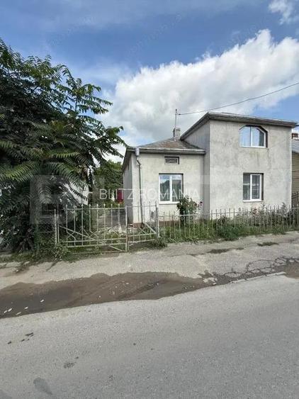 Casa etaj, 130 mp utili, 612 mp teren, zona Itcani Casa etaj, 130 mp utili, 612 mp teren, zona Itcani