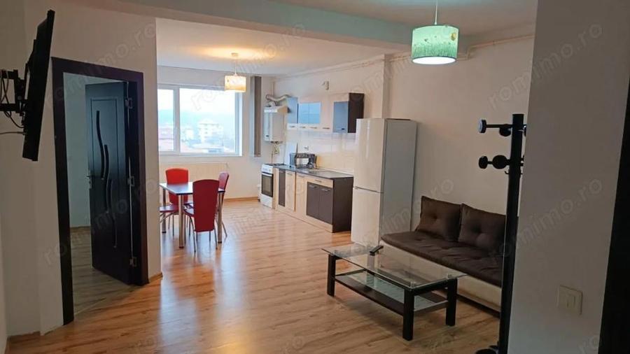Apartament cu 2 camere semidecomandat în Florești
