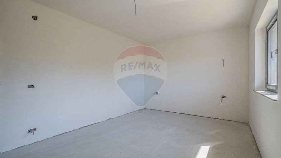 Locatie premium in Sanpetru, casa noua - Comision 0% - 15