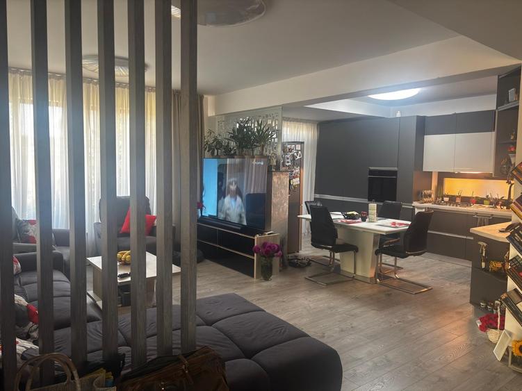 Casa de vanzare cu mansarda, complet mobilata si utilata, 4 camere, comision 0 - 13