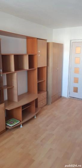 Inchiriez garsoniera Piata Progresul - 2