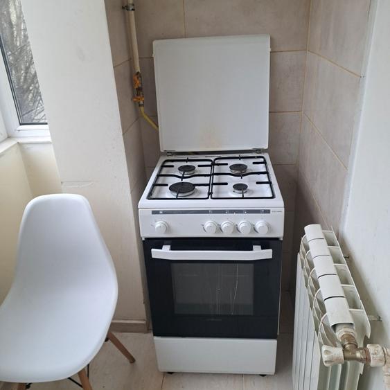 Inchiriez apartament 2 camere - 6