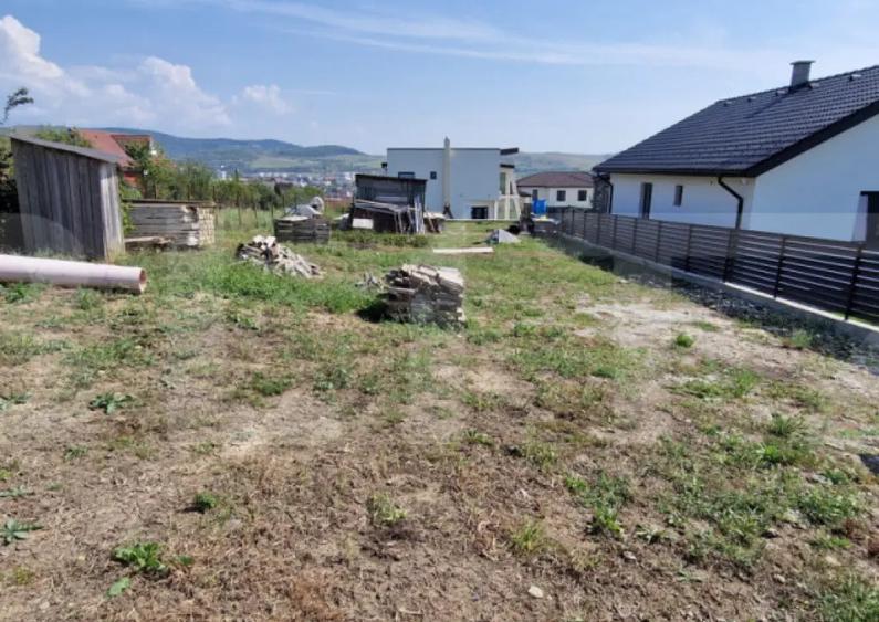 Teren intravilan, 570 mp, Ideal pentru constructie casa, zon - 3