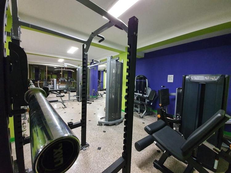 Inchiriere spatiu si preluare afacere - 1