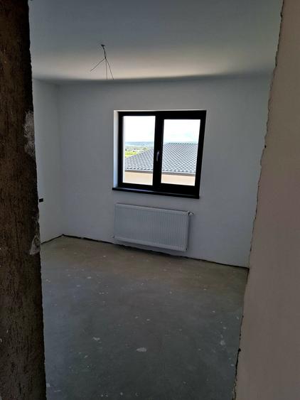 Casă / vilă Mărăcineni / Argeș , finisaje moderne ! - 17