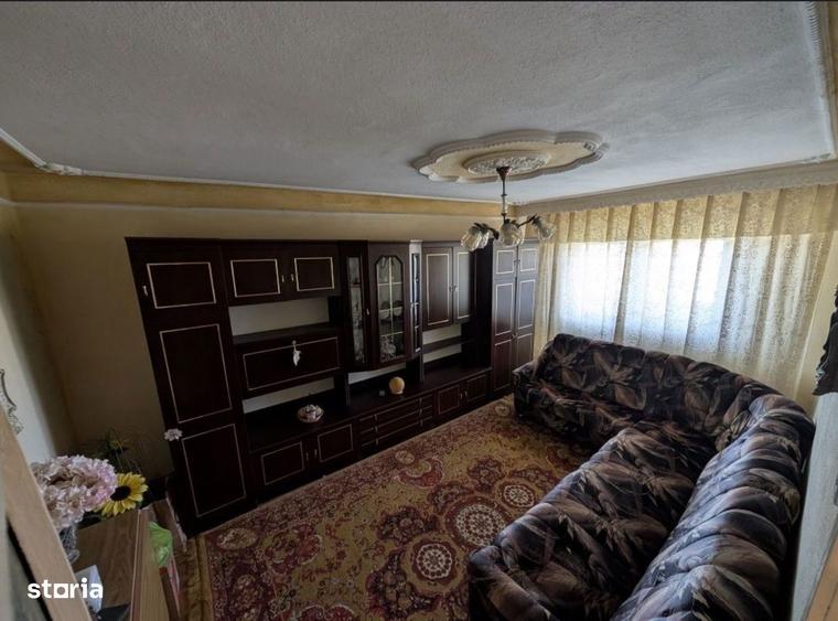 De vanzare apartament cu 3 camere decomandat si 2 balcoane, 48.500euro - 3