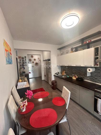 Apartament de 2 camere, decomandat, mobilat si utilat Apartament de 2 camere, decomandat, mobilat si utilat