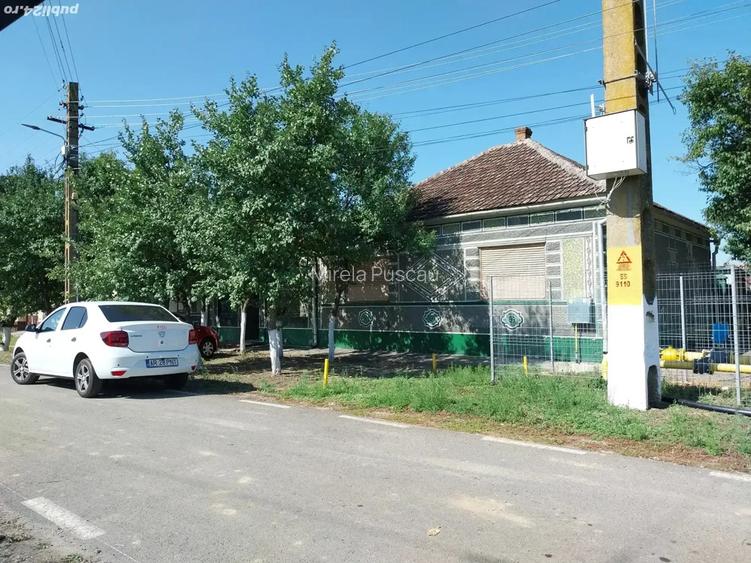 Casa de vanzare