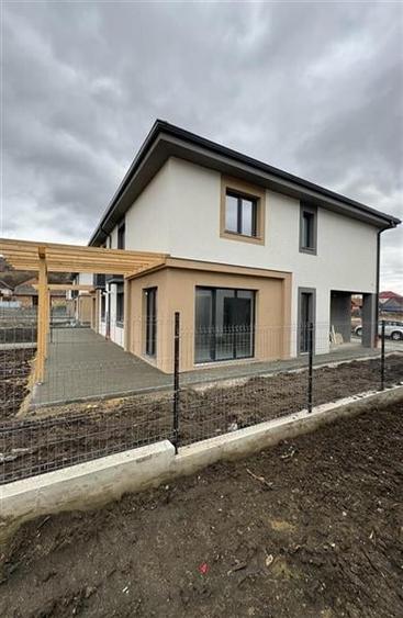 Casa Tip Duplex situata in Chinteni!350 Mp Teren!118 Mp utili! - 6