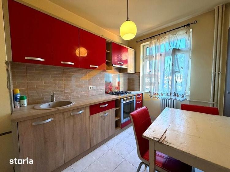 Apartament cu 3 camere semidecomandat în Central