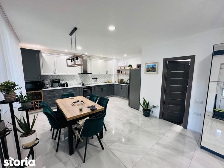 Semicentral - Vanzare casa renovata - 3