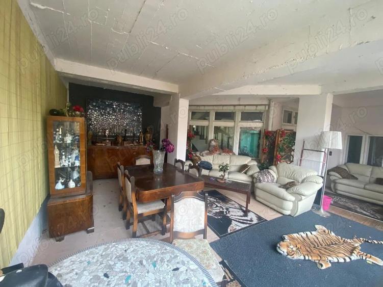 Vila ultracentrala, 390 mp utili, doua corpuri, birou cu acces stradal - 3