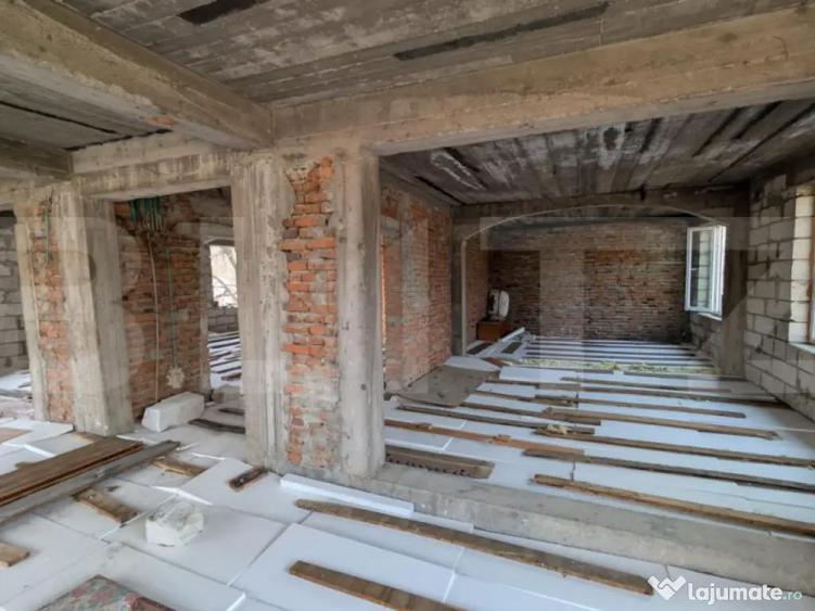 Proprietate deosebita cu teren generos refugiu de lini? - 13