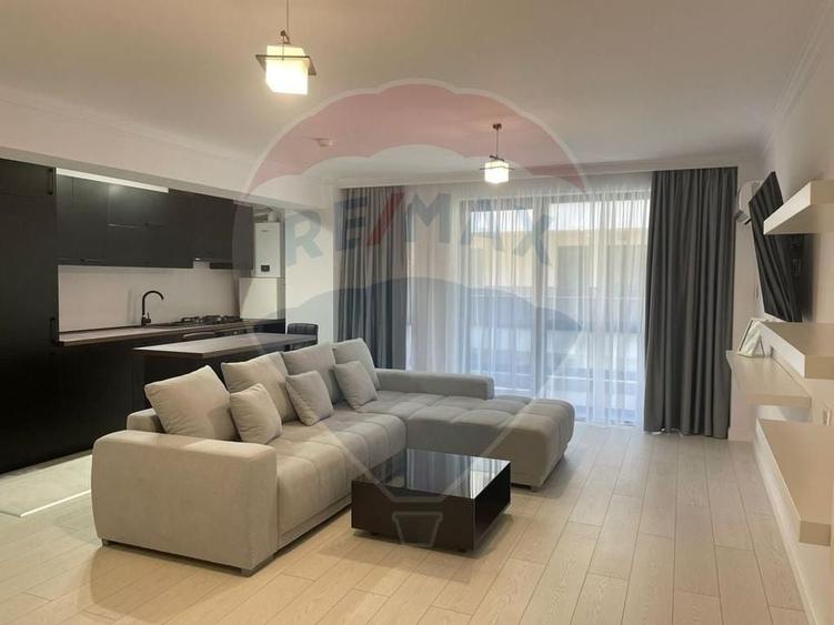 Apartament cu 2 camere de închiriat în zona 13 Septembrie - 7