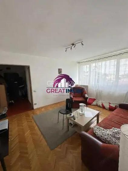 Apartament 3 camere de inchiriat Stefan cel Mare, Sector 2