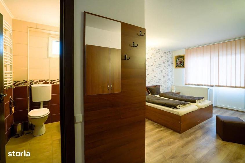 Pensiune cu 12 camere in Baile 1 Mai - 10