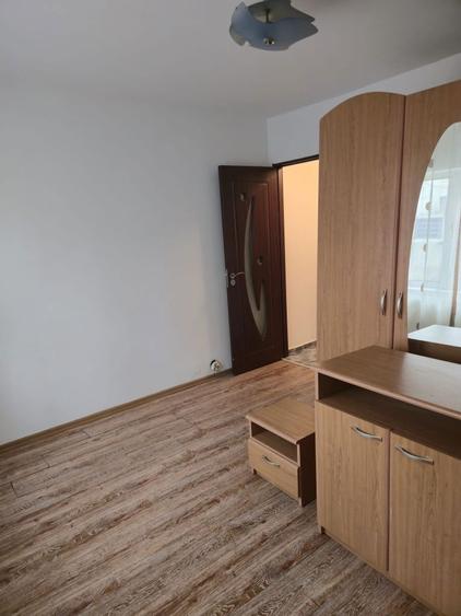 Apartament 2 camere de vanzare Calarasi - 2