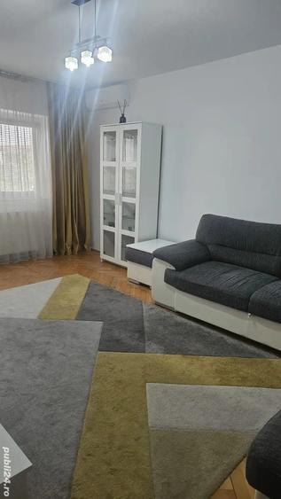 PROPRIETAR,vand apartament 3 camere decomandat,Lipovei - 10