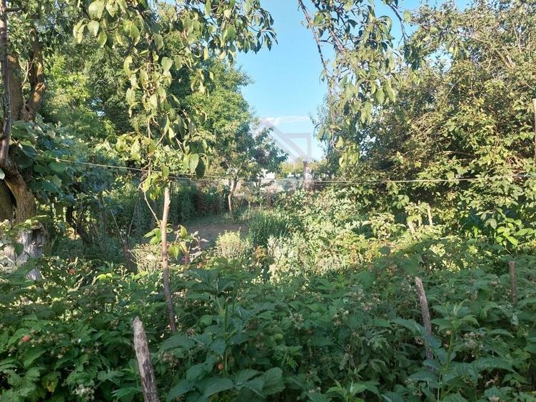 CASĂ 5 CAMERE\ OȚELU-ROȘU\ZONA CIREȘA \ COMISION 0% - 22