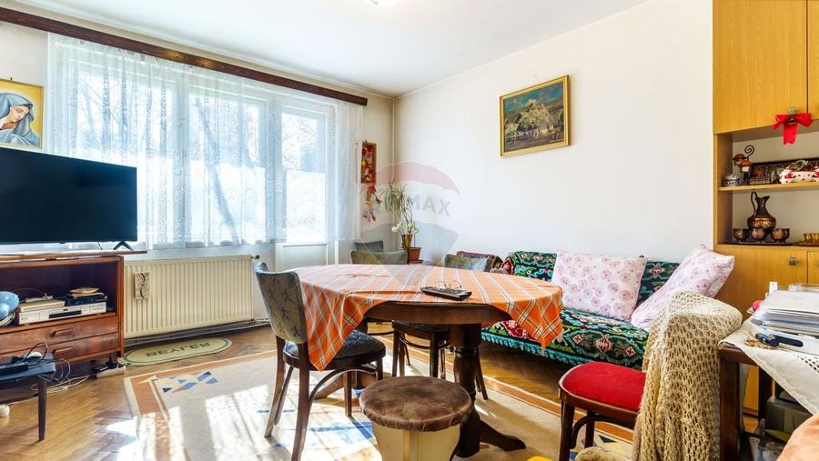 4 camere, str. Unirii, Gheorgheni, et 1, decomandat, sud, comision 0 - 2