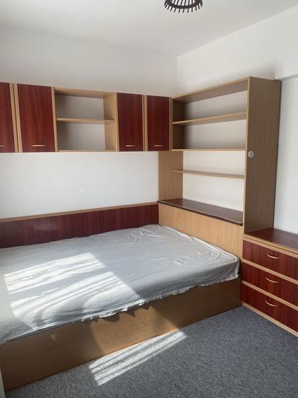 Inchiriez apartament 2 camere, Bucuresti, sector 4, bd Alexandru Obregia nr. 17, 350 euro negociabil - 2