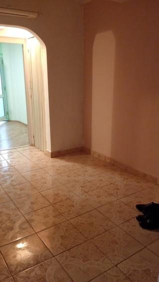 Apartament 2 camere etaj 1 decomandat - 3