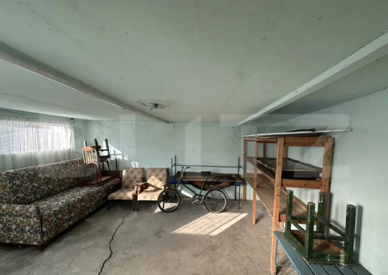 Casa pe un nivel, 3 camere, curte + anexe, ideala pentru p - 5