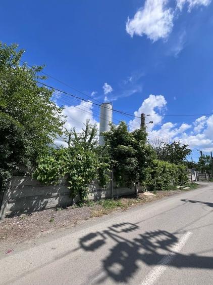 Teren intravilan liber de vanzare, imprejmuit, utilitati, la asfalt, 380kw - 4