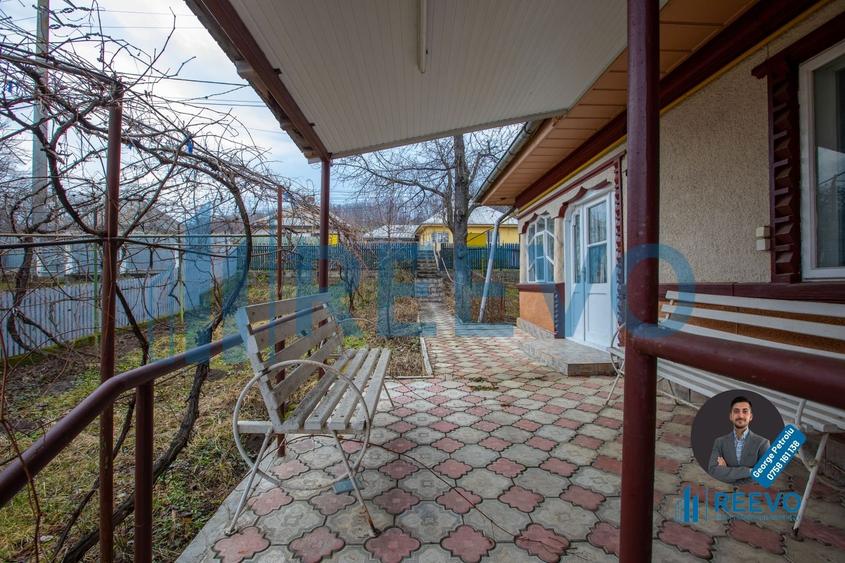 Casă de vânzare Buhuși, Str. Orbic - 2