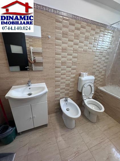Apartament cu 2 camere decomandat în Calea Romanului