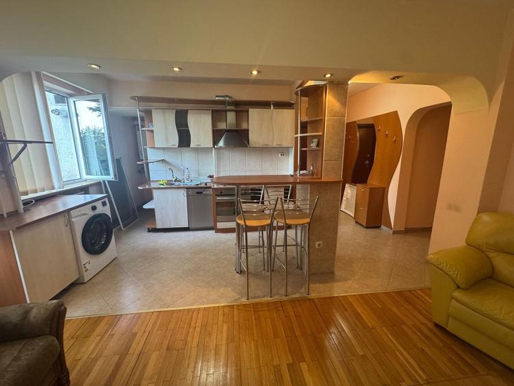 Apartament 4 Camere | Etajul 2 | Zona Circumvalatiunii | - 3