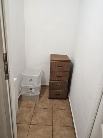 P.F. inchiriez ap 2 camere str Dunarii 65 decomandat - 1