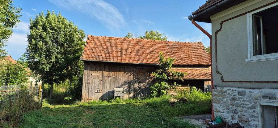 Vind casa Filea de Jos , teren suprafata 1800mp - 3