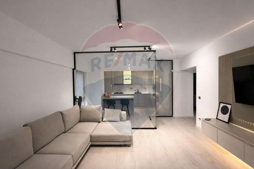 Apartament cu 3 camere de vanzare Bloc 2025 Bacau City Lake - 3